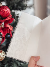 Load image into Gallery viewer, Faded Chronicle X CatspressoCo - JD149F - TN Chronicle Planner - White-Print Floral Clear Cover